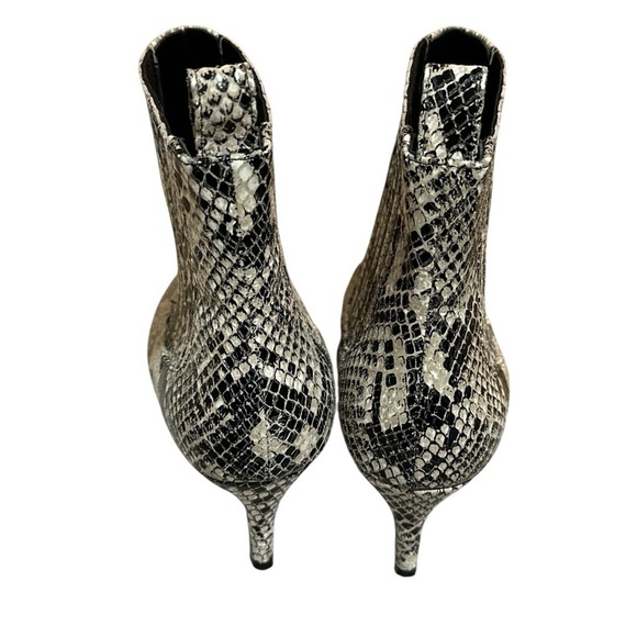 Like New - Caverley Sabrina Boot - Snake - Size 37 - Picture 4 of 8